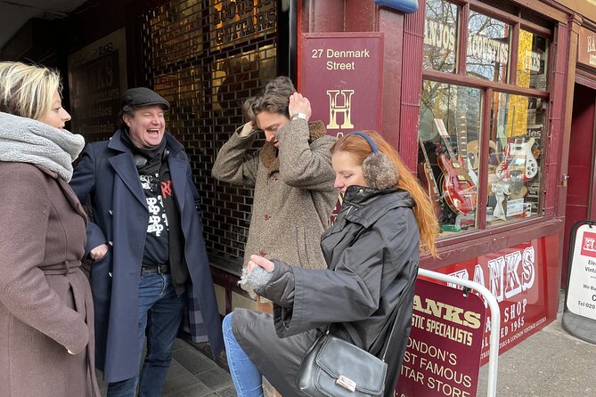 The Great British Rock and Roll Walking Tour - Guides make the tour: energy, stories, and the small-group advantage
