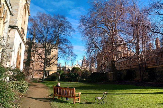 The Inklings Oxford Writers Tour - Private Groups Daily - Bodleian Library from the outside: where Lewis studied, without admission stress
