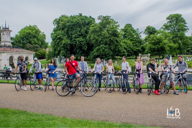 The London Landmarks. 3.5 hour Morning tour - Kensington Palace and Trafalgar Square: start with royal grandeur and turning points