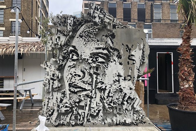 The Original London Street Art Tour - The Real Star: Your Guide, Often an Artist Themselves