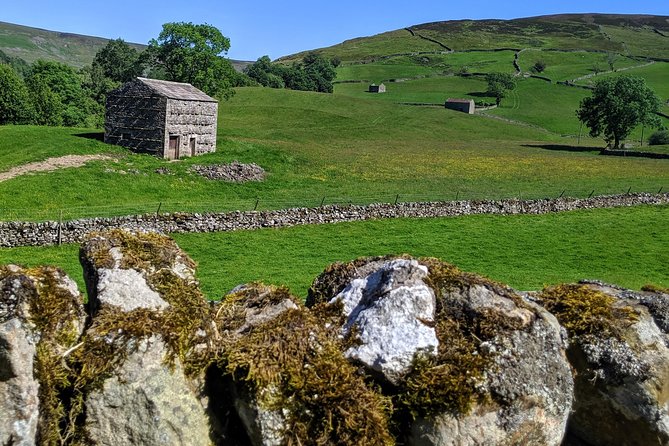 The Yorkshire Dales of All Creatures Great & Small - Burnsall and the River Wharfe Walk in a Few Key Minutes