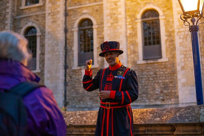 Tower of London After Hours Tour with Beefeater & Keys Ceremony - Why an 8:30 pm Tower Tour Feels Different