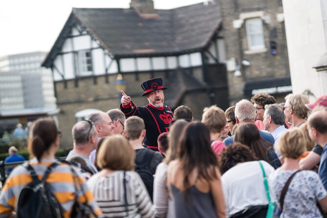 Tower of London and Crown Jewels Exhibition Ticket - Wall Walk and the Medieval Palace: slow down after the big hits