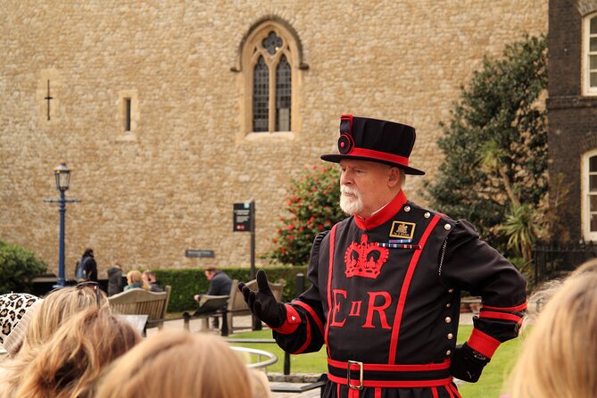 Tower of London: Crown Jewels & Beefeater Opening Ceremony - Price and Value: What $88.76 Gets You