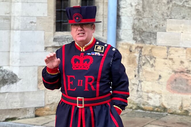 Tower of London Early Access, Opening Ceremony and Royal London - The Crown Jewels opening ceremony: being first in line without the stress