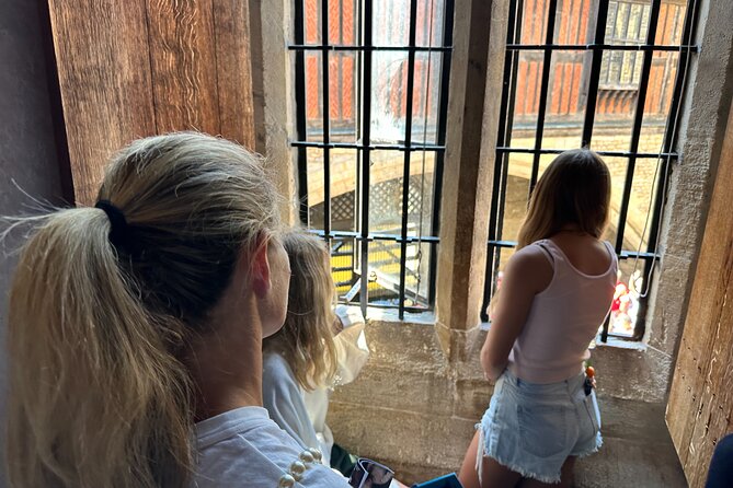 Tower of London for kids & families Private Guided Tour with pre-booked Tickets - Medieval Palace, Mint Street, Tower Green, and the Royal Beasts Stops