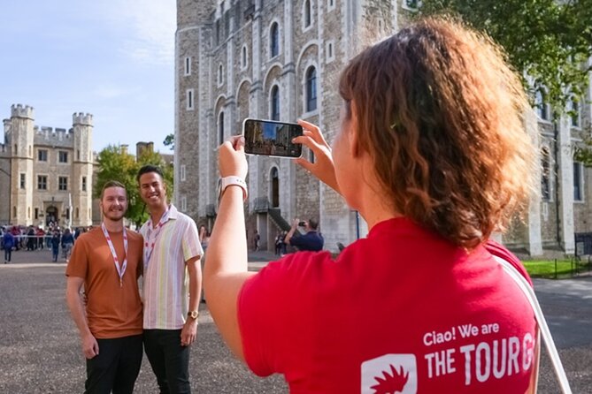 Tower of London Guided Tour with Beefeater Meet & Crown Jewels - Where this Tower tour really shines