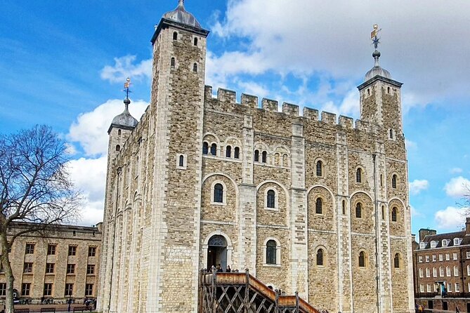 Tower of London Ticket with Audio Guide and Unlimited Entry Time - Bloody Tower and the Princes story, plus the interrogation exhibit
