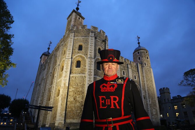 Tower of London: VIP After Hours Access & Ceremony of the Keys - Meet the Yeoman Warder, and why guide storytelling is the whole point
