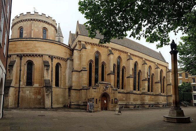 Turmoil, Templars & Oliver Twist London's Squalor and Splendour - Holborn’s Justice Trail: Dickens Meets the Medieval City
