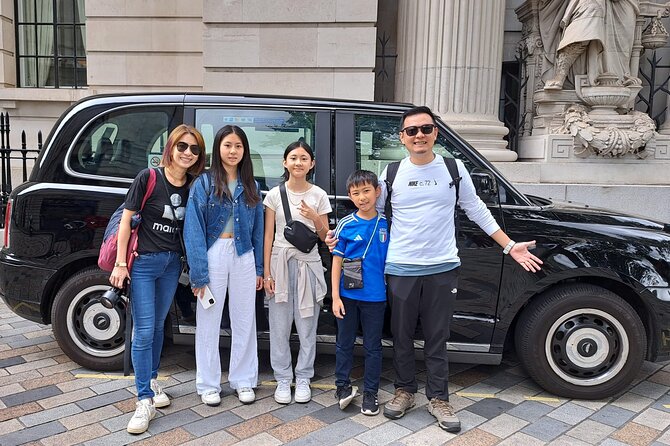 Ultimate 8h Extended Private Tour of London in a Black Cab - West End London by road: Trafalgar, Covent Garden, Piccadilly, and Soho