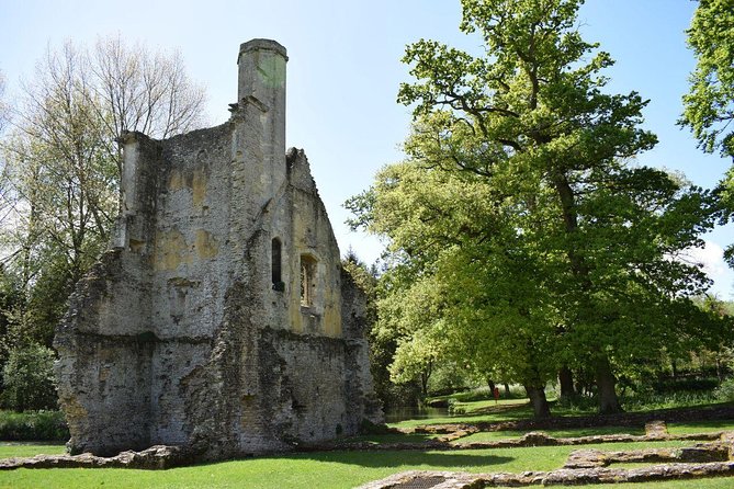 Undiscovered Cotswolds Private Tour - Who should book this tour, and who might not love it