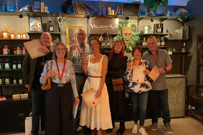 Villainous History and Rum Tasting Tour in York Indoor Experience - The guides: Violet, Vesper, and the value of good pacing