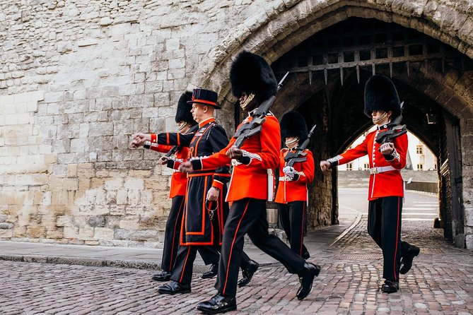 VIP Early Access Opening Ceremony Tower of London & River Cruise - Thames River Cruise Pass: Turning Your Day Into an Easy One-Way Plan