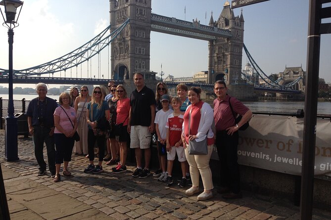 VIP Tower of London and Crown Jewels Tour with Private Beefeater Meet & Greet - White Tower and Royal Armouries: Best When You Like Big Objects
