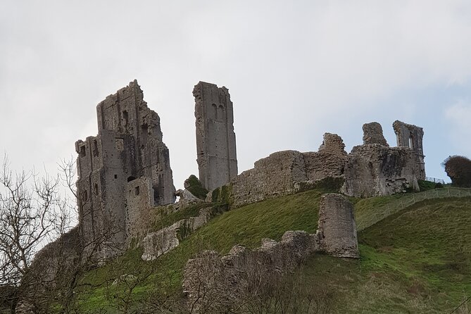 Visit Stonehenge and Salisbury from Southampton - The Stonehenge Timing Reality Check