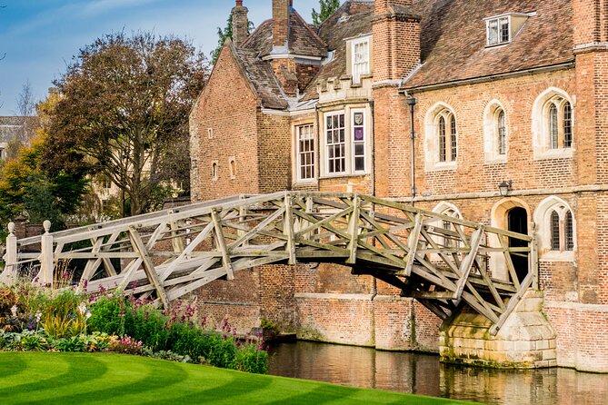Walking Tour of Cambridge - Walking Pace and Flexible Start Times