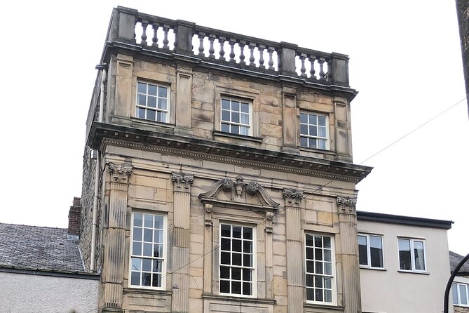 Walking tour of Lancaster - Execution Slavery Industry - Stop 3: Judges’ Lodgings, the oldest house and a witchcraft link