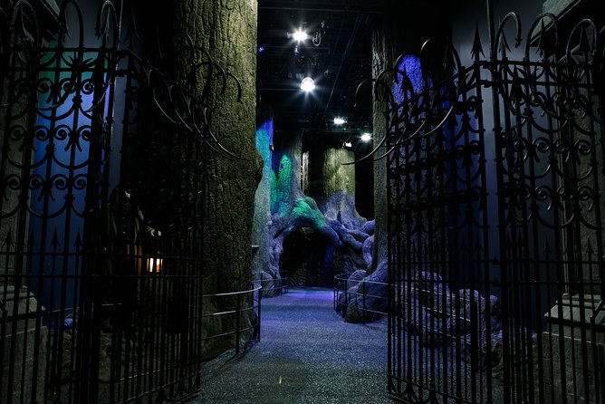 Warner Bros Studio Tour London - The Making of Harry Potter with Hotel Pick-up - Transportation comfort: what to expect from the executive vehicle and driver
