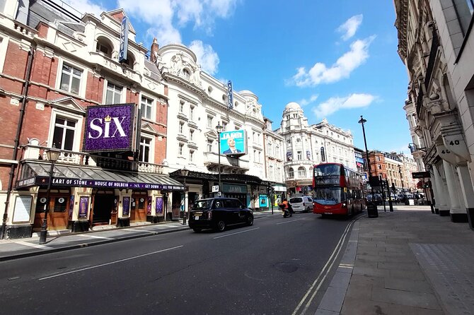 West End and South Bank Theatre Walking Tour in London - Covent Garden and the Royal Opera House side quest