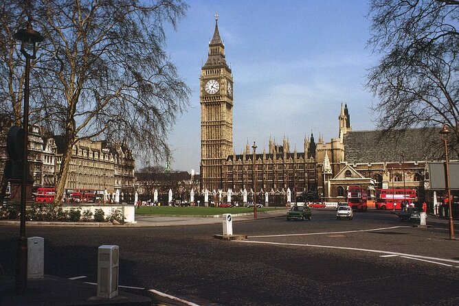 Westminster Abbey, Big Ben, Buckingham Guided Tour of London - Buckingham Palace views from the right walking angles