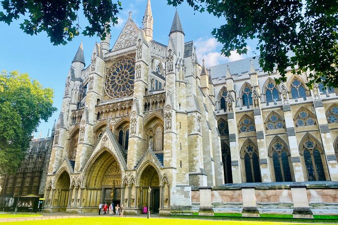 Westminster Abbey Guided Private Tour - Who this private tour suits best, and who should think twice
