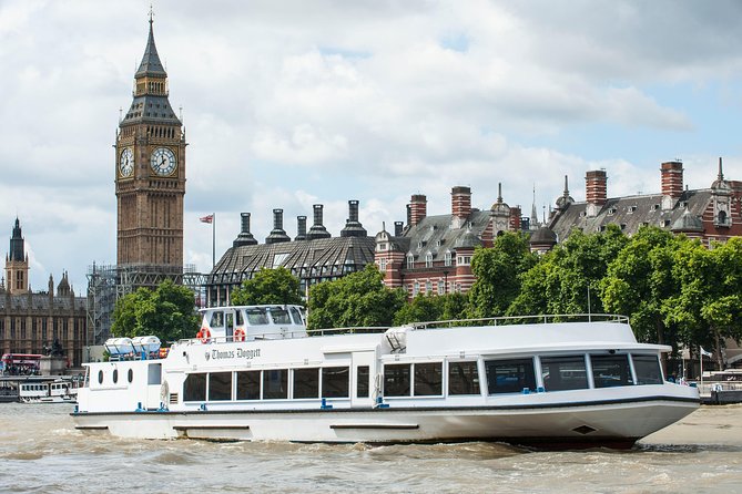 Westminster to Greenwich Sightseeing Thames Cruise in London - Deck comfort, weather, and getting good photos on the move