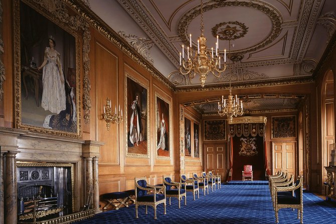 Windsor Castle Admission Ticket - Semi-State Apartments in season, plus Queen Mary’s Dolls’ House limits