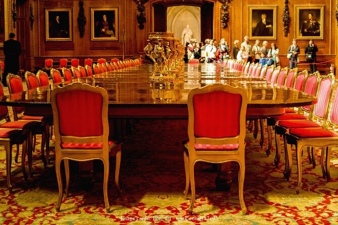 Windsor Castle & St George's Chapel Private 3-hour Walking Tour - The guide is the real “tour feature” here