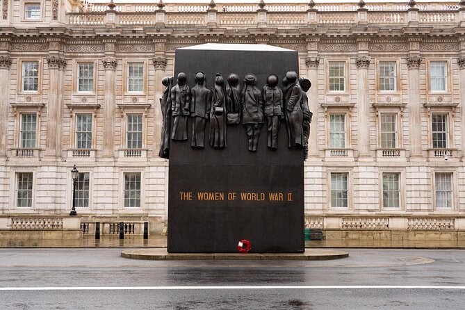 Women Of Westminster Walking Tour - Stop 1: Women of London and the Moment the Theme Clicks