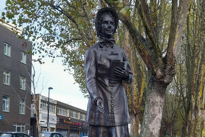 Women of Whitechapel 2 hour Walking Tour - Stop 2, Brick Lane and the idea of quiet revolutionaries