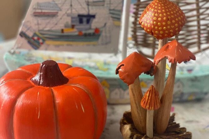 Wooden Duck Painting or Pottery Painting-Take item home same day - Who should book this painting session?