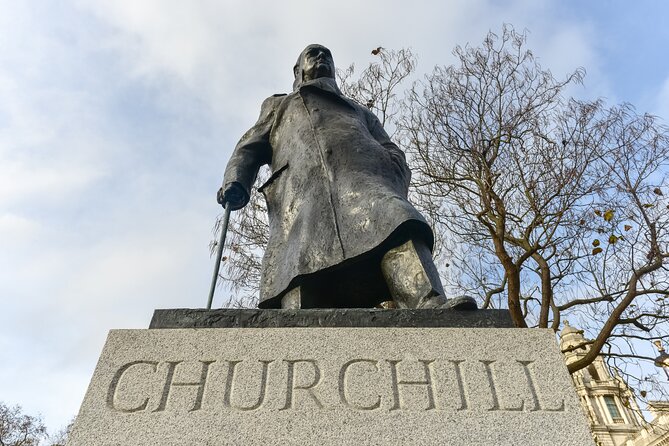 WW2 London Walking Tour & Churchill War Rooms Entrance Ticket - Reaching the Churchill War Rooms: From Streets to Underground Command