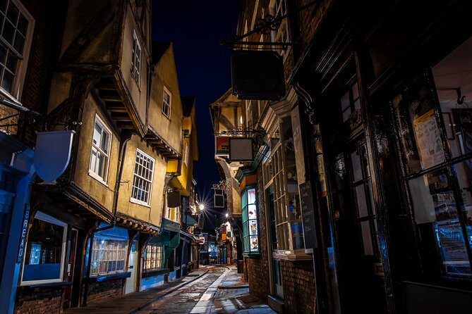 York Witches and History Walking Tour - Strolling the Shambles and learning why it has a dark edge
